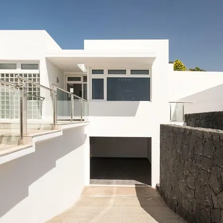 Capri Villa