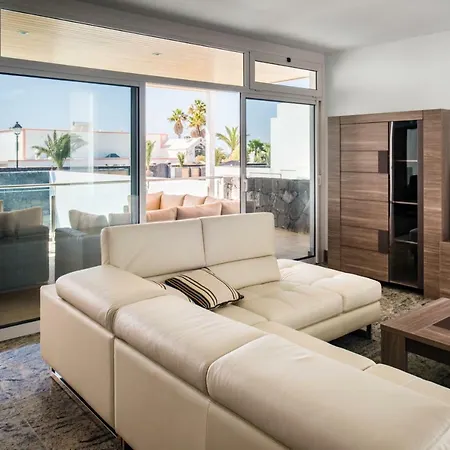 Capri Villa *