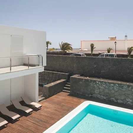 Capri * Yaiza (Lanzarote)